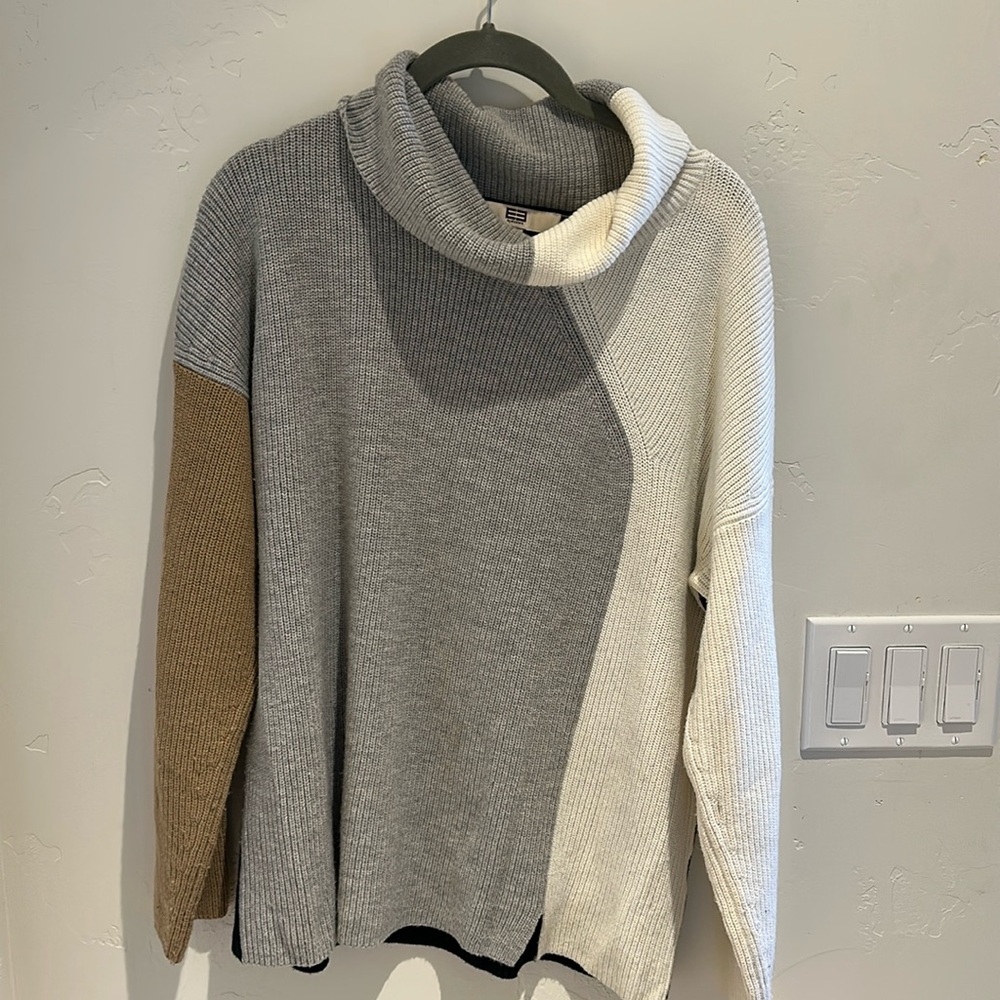 E3 by Etcetera color block cowl/funnel neck sweater.Large